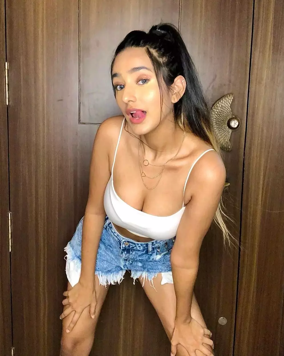 Shubhna agarwal mumbai escort service girls elite escorts nude call girls massages