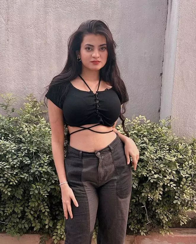 Tanya goswami mumbai escort top class service mumbai escorts agency like escort